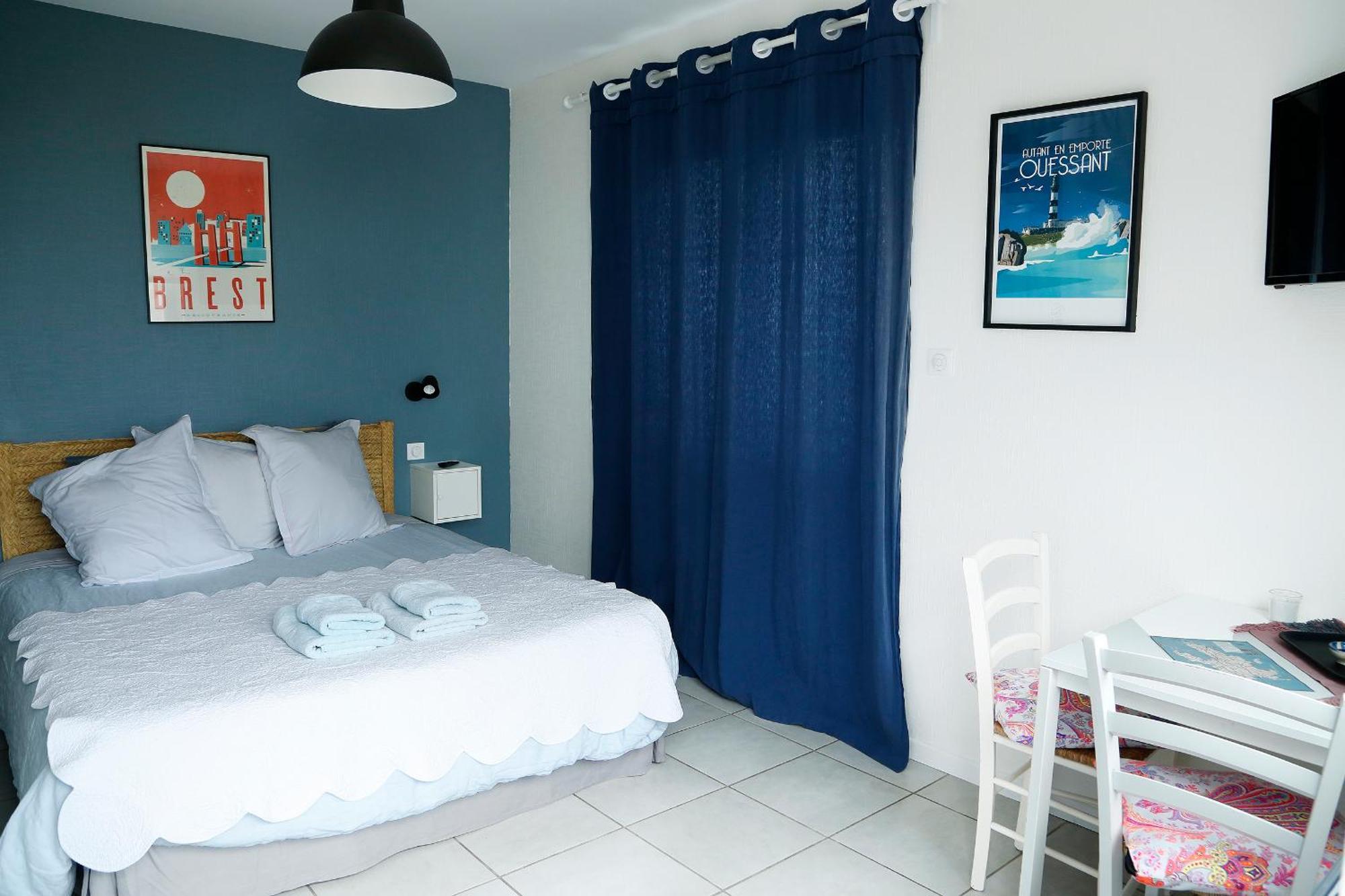Bed and Breakfast L'Atelier De Mezareun Ushant Exterior foto